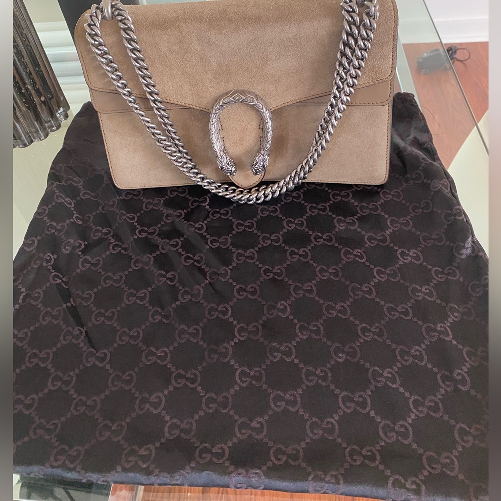 Gucci Dionysus suede handbag-in small size in color taupe Excellent condition - Picture 10 of 10
